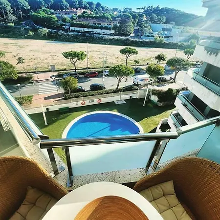 Apartament Duplex Piscina Y Parking Masblau By Host&joy Lloret de Mar
