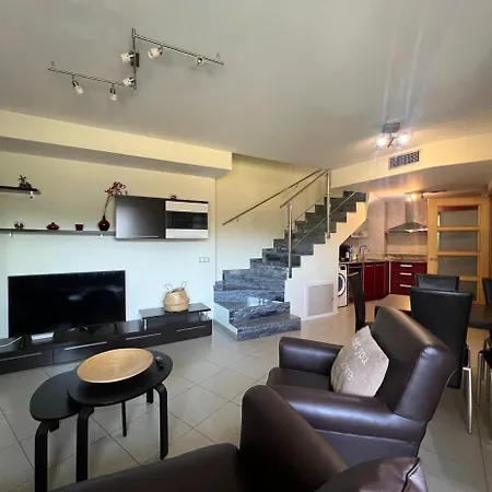 아파트 Duplex Piscina Y Parking Masblau By Host&joy